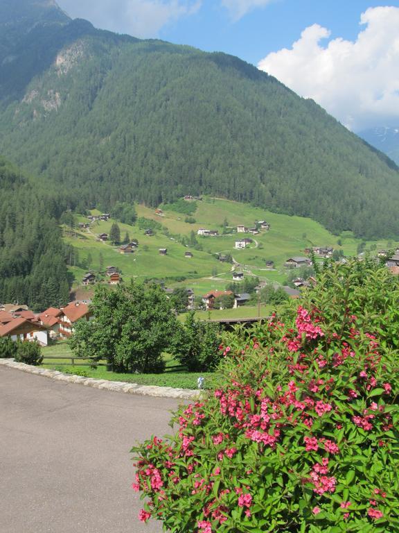 B&B Mas Di Zonadi Рабби Экстерьер фото